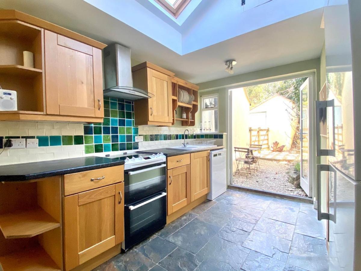 The Explorers Rest - Cottage - Frome Buckland Dinham Dış mekan fotoğraf