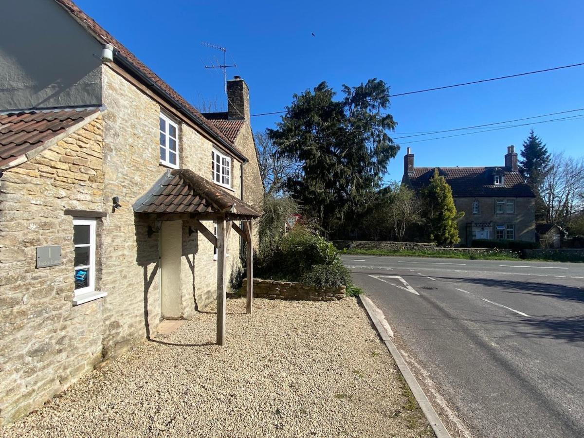 The Explorers Rest - Cottage - Frome Buckland Dinham Dış mekan fotoğraf